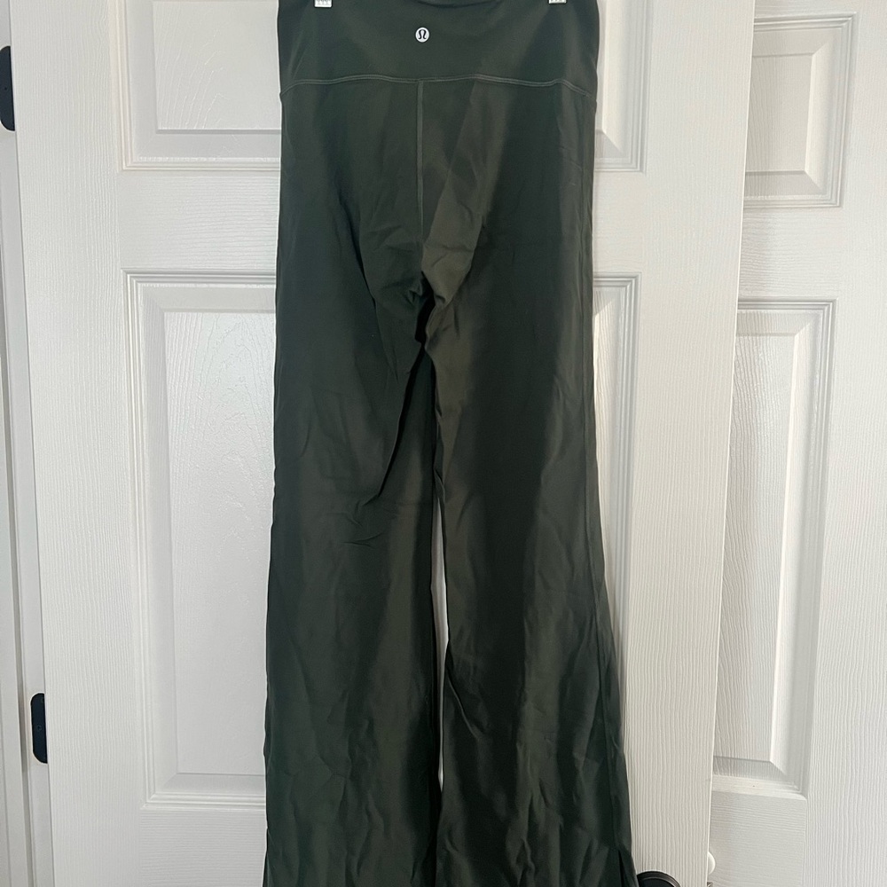 Lululemon Groove Nulu high rise Flared Pant - Picture 3 of 4